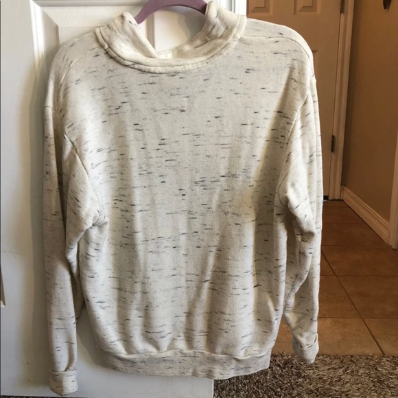 vs pink half zip - Picture 3 of 3